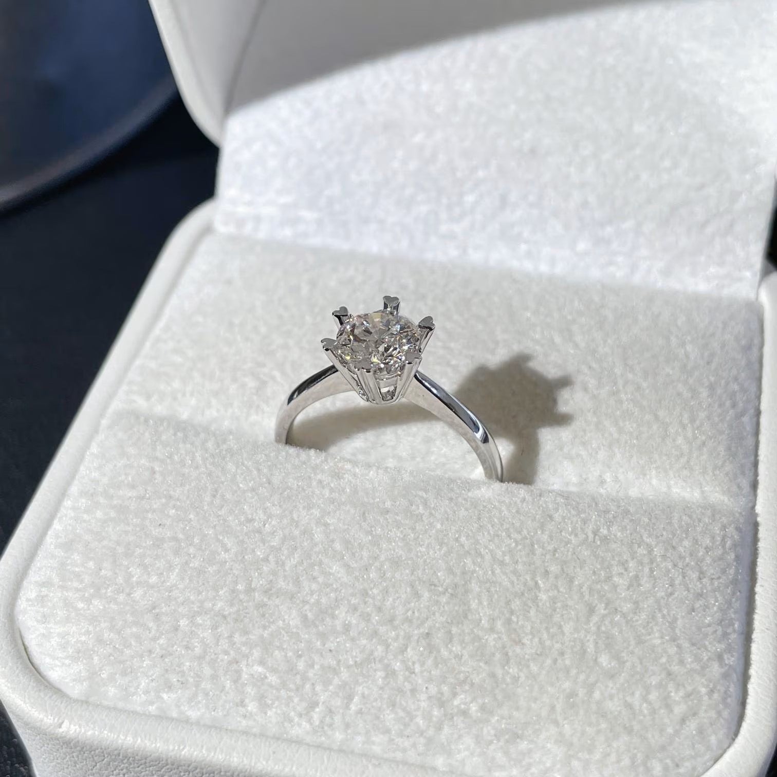 Round 1.50ct Lab Grown Diamond Six Heart Shape Claw Solitaire Pave Engagement Ring, EF Color, VS Clarity - IGI Certified