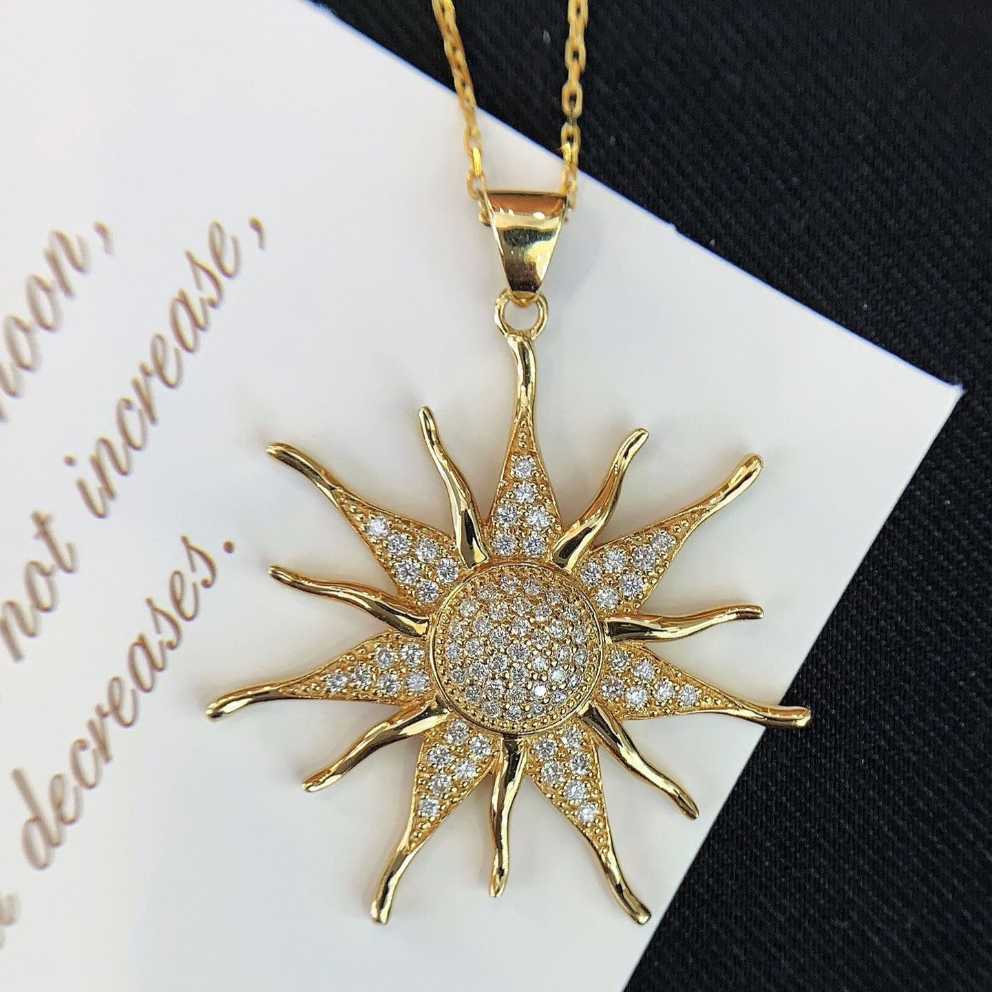 Round 0.55tcw Lab Grown Diamond Yellow Gold Sun Style Pendant Necklace, EF Color, VS Clarity