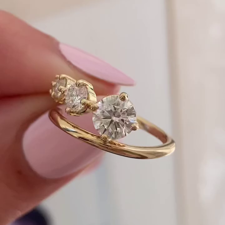 Round 0.80tcw Lab Grown Diamond Unique Five Stone Bypass Engagement Ring, EF Color, VS Clarity