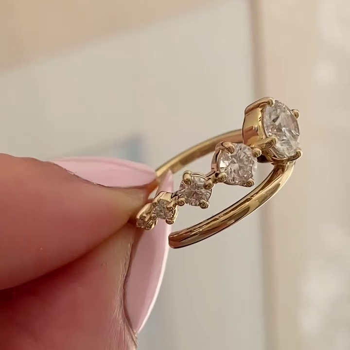 Round 0.80tcw Lab Grown Diamond Unique Five Stone Bypass Engagement Ring, EF Color, VS Clarity